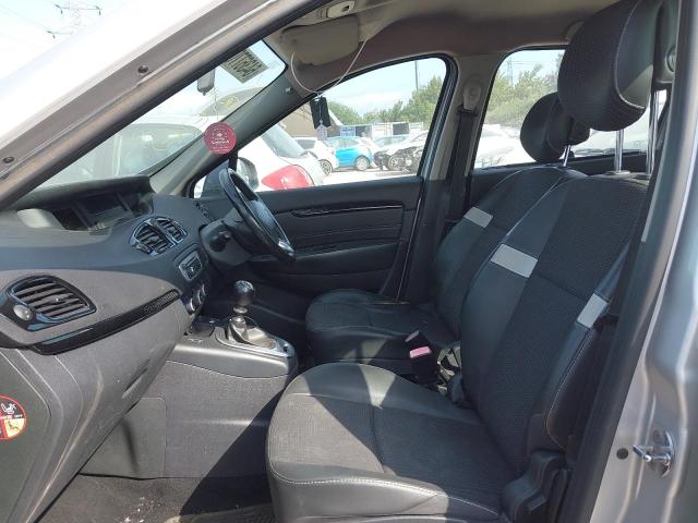 2012 RENAULT GRAND SCEN