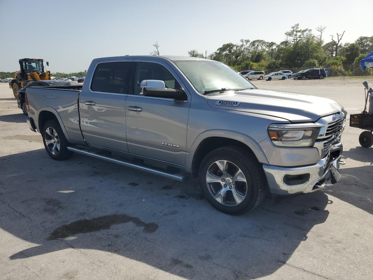 1c6srfrt9kn613472 1C6SRFRT9KN613472 2019 Ram 1500 Laramie