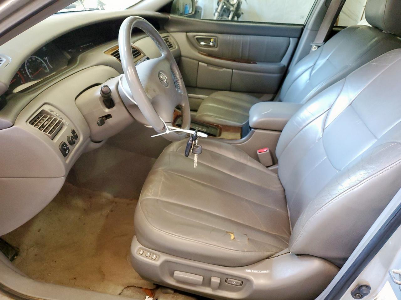 2002 Toyota Avalon Xl VIN: 4T1BF28B02U226054 Lot: 64623505