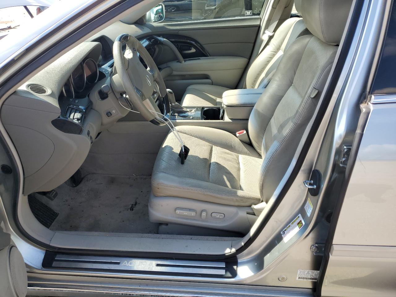 2010 Acura Rl VIN: JH4KB2F69AC000457 Lot: 63068605
