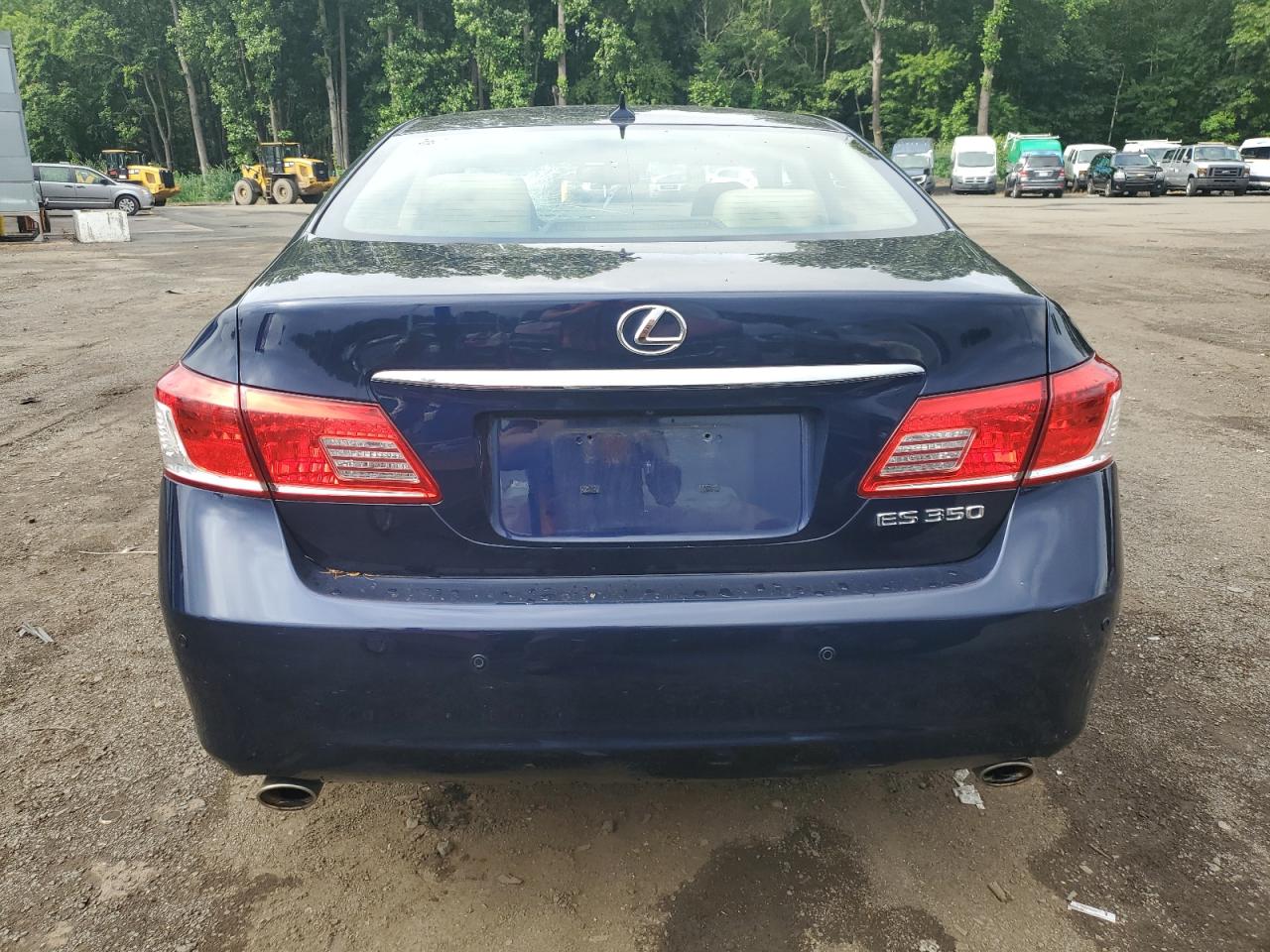 2011 Lexus Es 350 VIN: JTHBK1EG5B2470738 Lot: 64184415