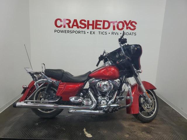 2013 HARLEY-DAVIDSON FLHX STREET GLIDE  