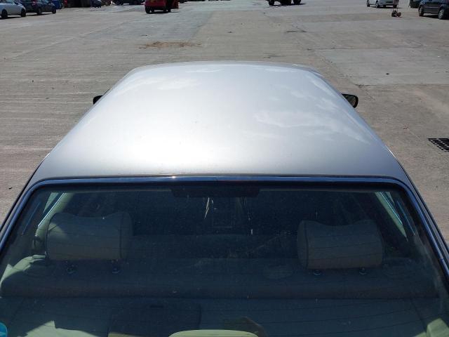 2002 DAIMLER SUPER V8 A