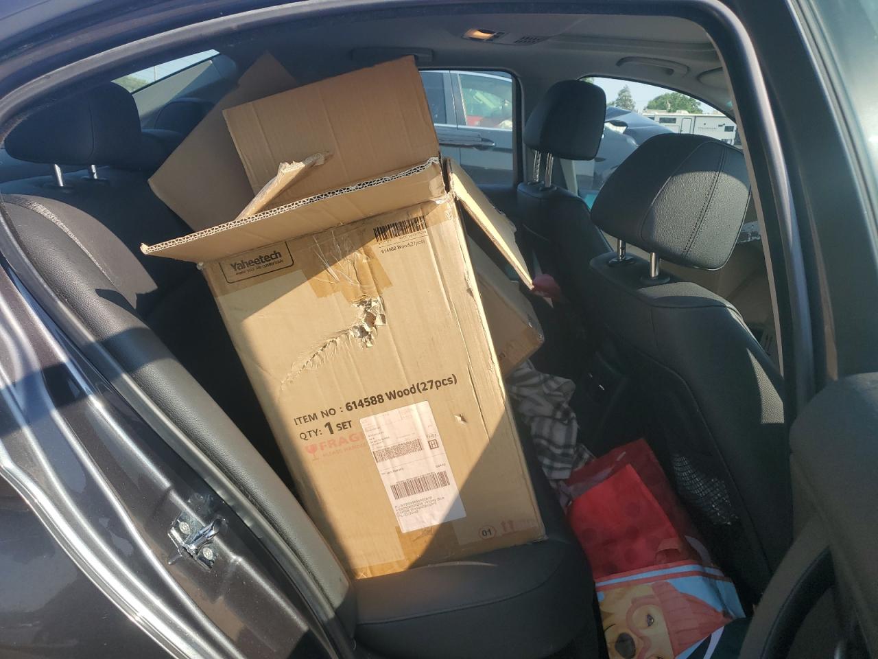 2006 BMW 325 I VIN: WBAVB13566PT27156 Lot: 64237465