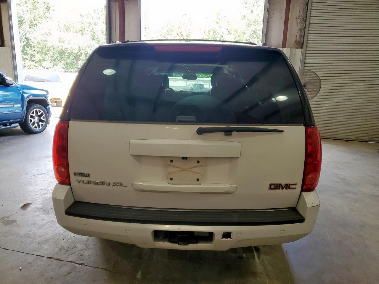 2012 GMC Yukon Xl C1500 Slt VIN: 1GKS1KE08CR261553 Lot: 63495045