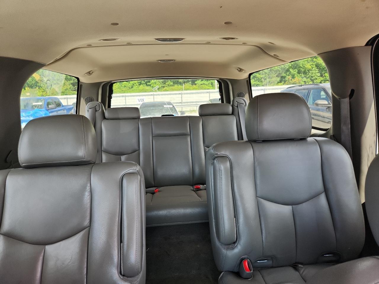 2005 GMC Yukon Xl C1500 VIN: 1GKEC16Z35J123936 Lot: 62919725