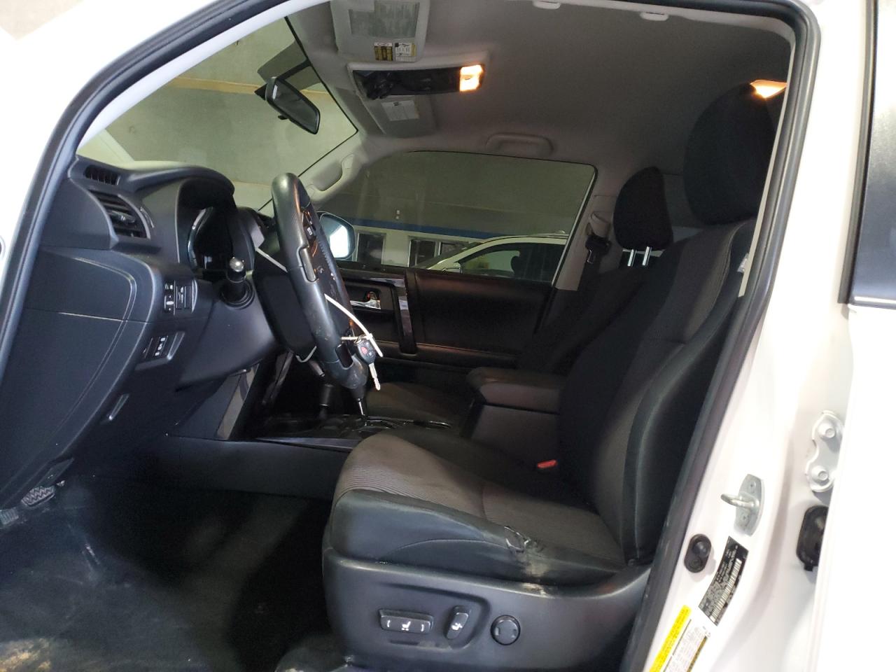 2015 Toyota 4Runner Sr5/Sr5 Premium VIN: JTEBU5JR1F5213635 Lot: 64596605
