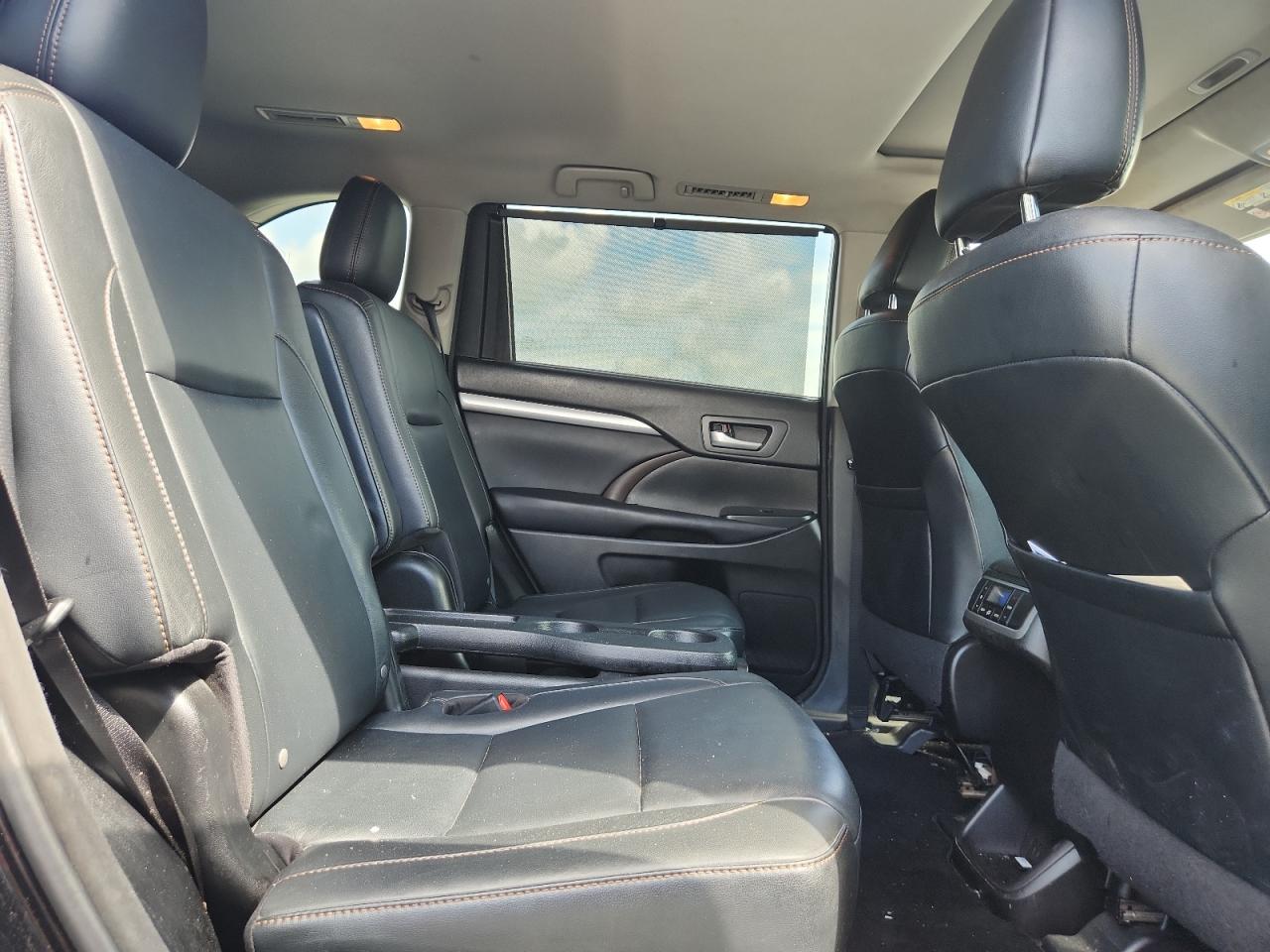 2016 Toyota Highlander Xle VIN: 5TDKKRFH1GS163266 Lot: 64394845
