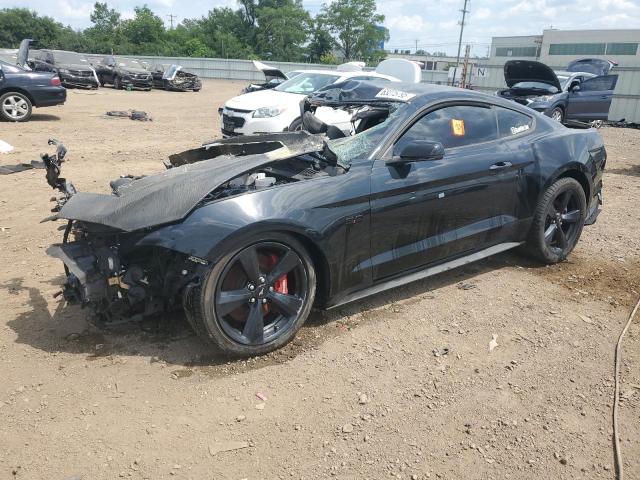 FORD MUSTANG 2021