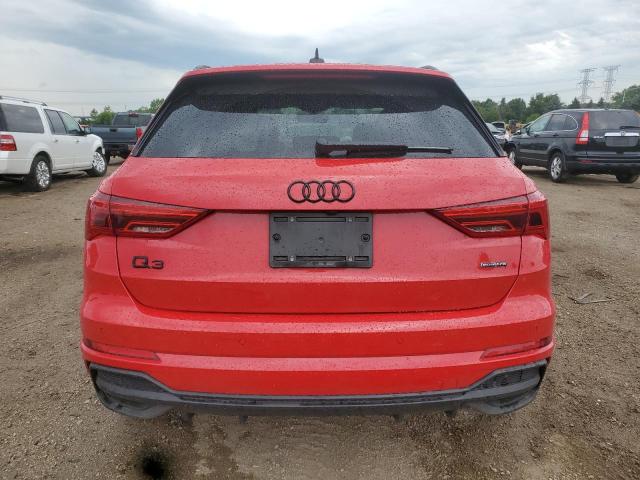  AUDI Q3 2024 Красный