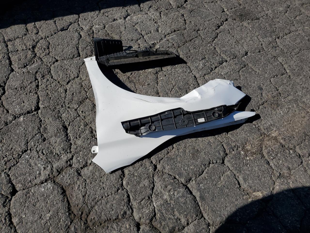 4t1bf1fk0gu221294 4T1BF1FK0GU221294 2016 Toyota Camry Le
