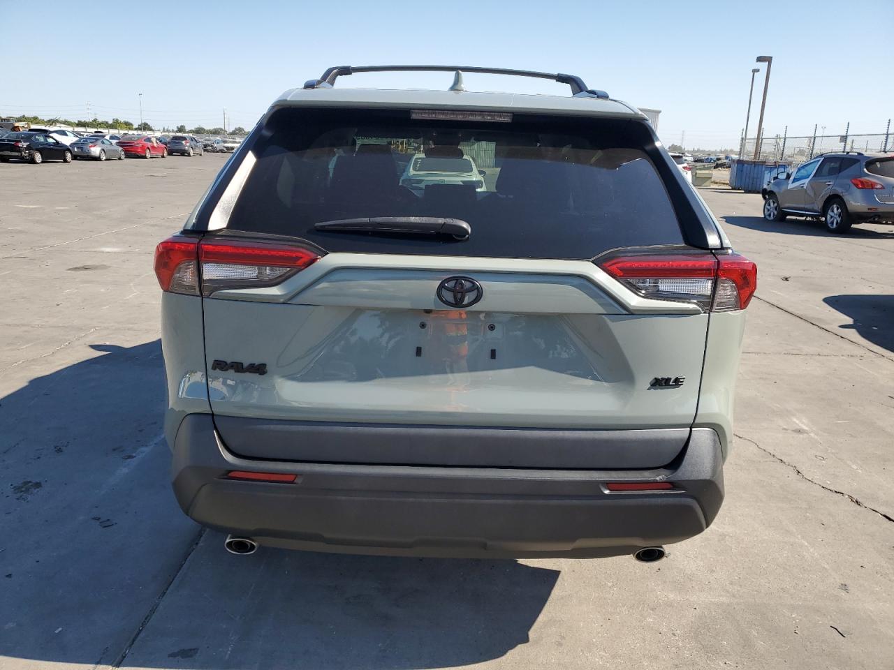 2021 Toyota Rav4 Xle VIN: 2T3W1RFV0MW135107 Lot: 65054685
