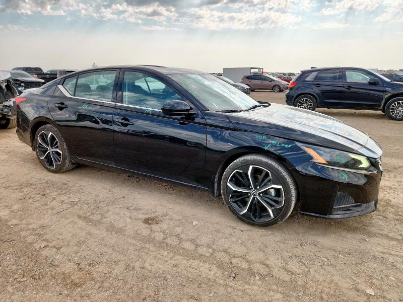  NISSAN ALTIMA 2023 Черный