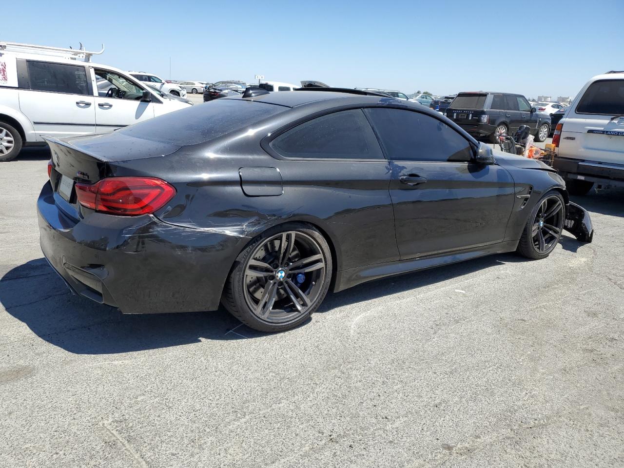 Фото: WBS4Y9C5XKAG67236