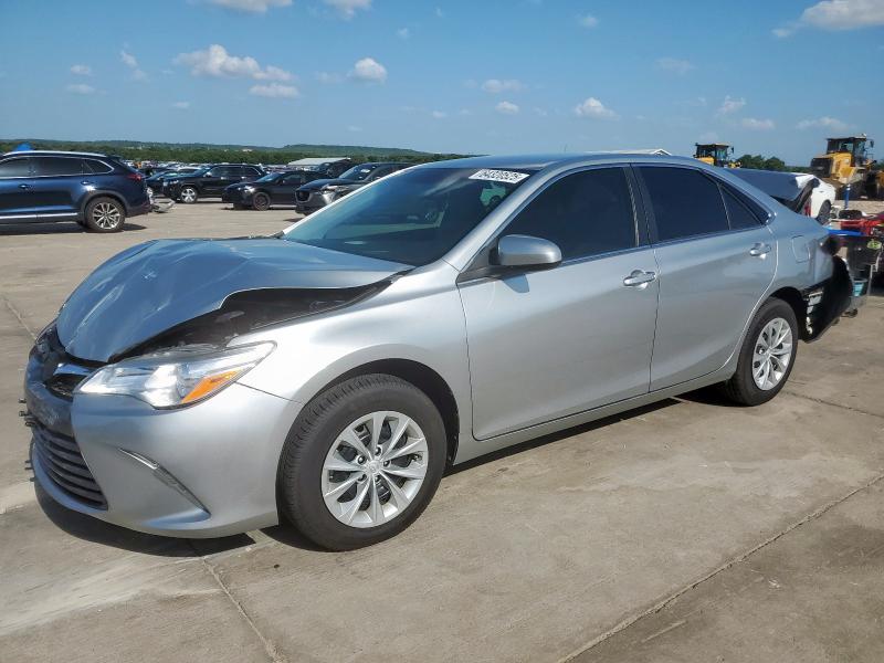  TOYOTA CAMRY 2017 Серебристый