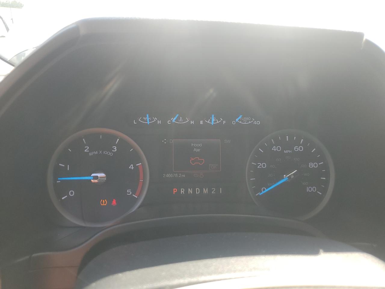 2017 Ford F350 Super Duty VIN: 1FT8W3DT2HED69464 Lot: 63180015