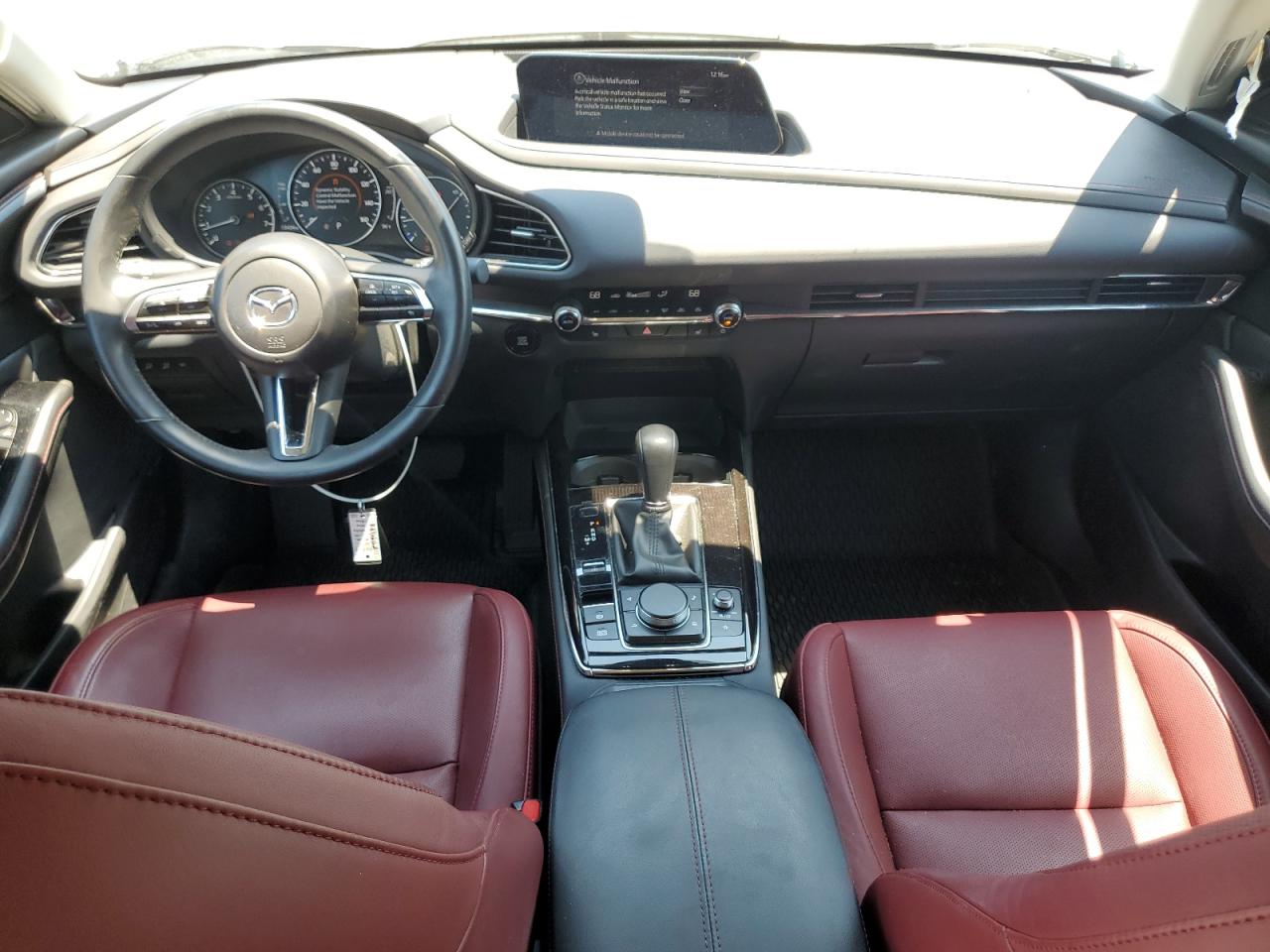 2024 Mazda Cx-30 Preferred VIN: 3MVDMBCM2RM637058 Lot: 64637845
