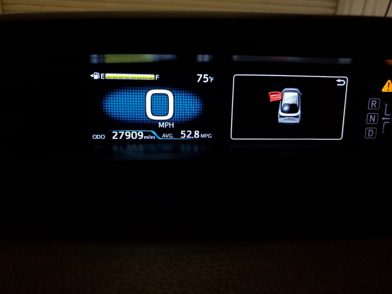 2022 Toyota Prius Le VIN: JTDL9MFU8N3040305 Lot: 64081145