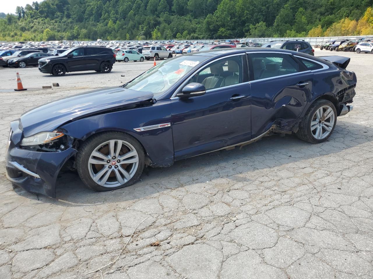 sajwa2gz9f8v82229 SAJWA2GZ9F8V82229 2015 Jaguar Xjl Portfolio