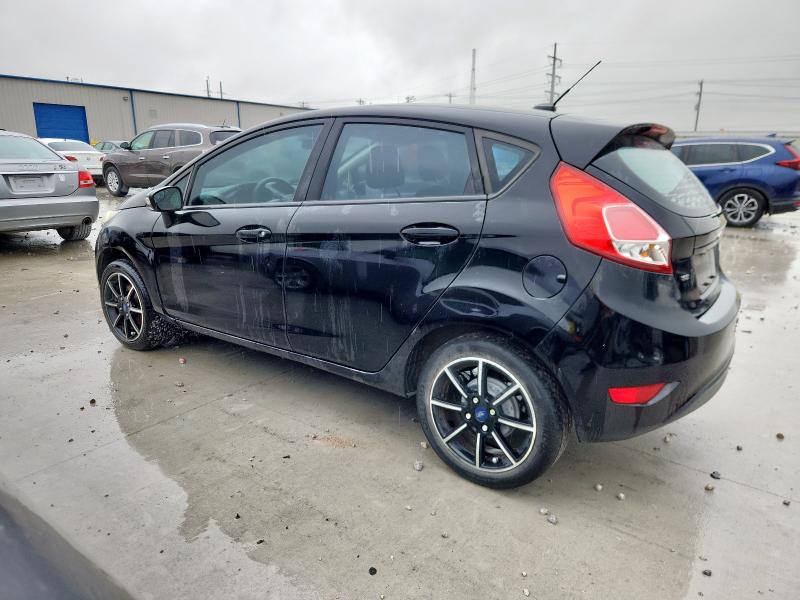  FORD FIESTA 2016 Czarny