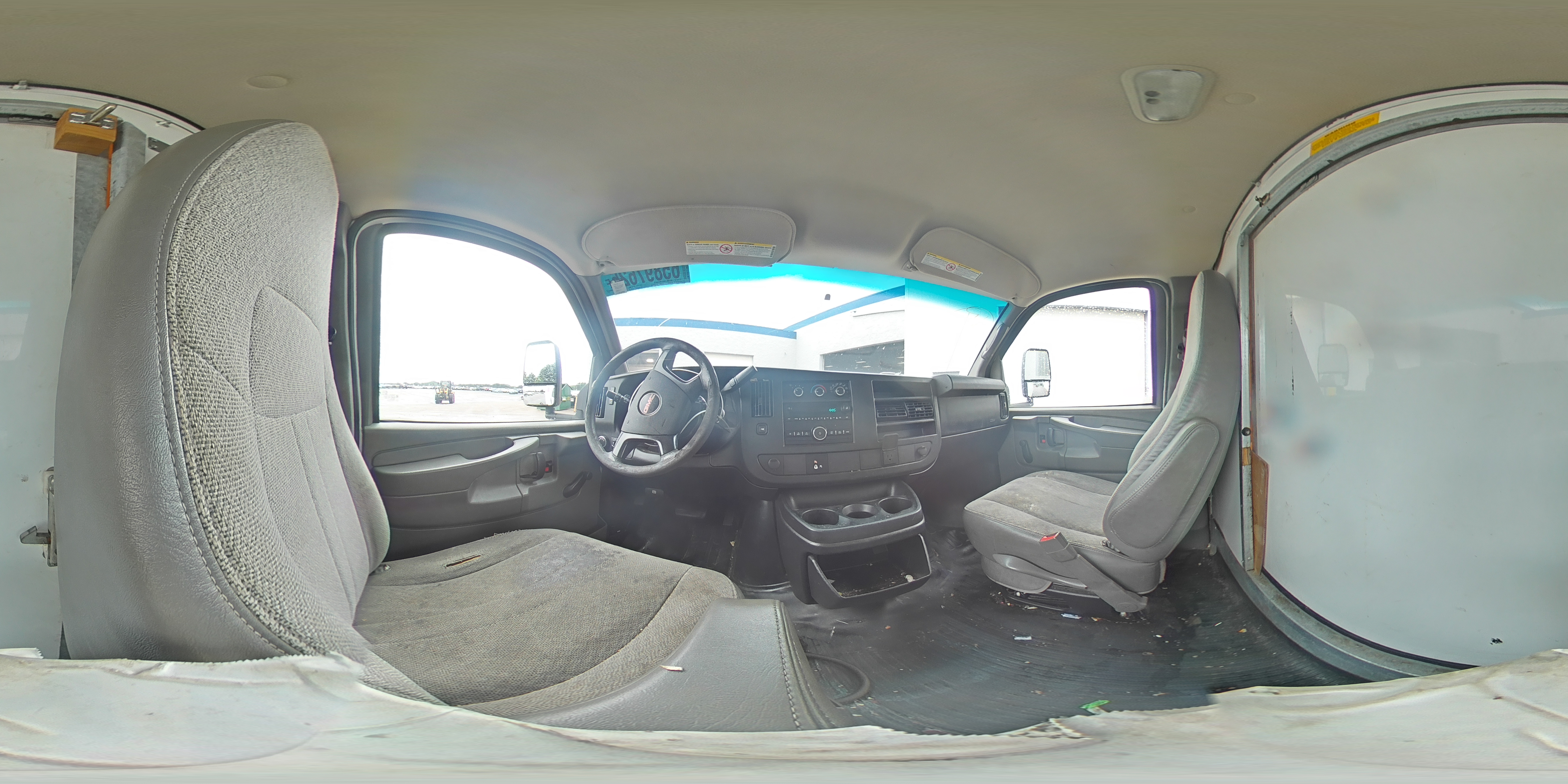2015 GMC Savana Commercial Cu VIN: 1GD374CG1F1195145 Lot: 65897625