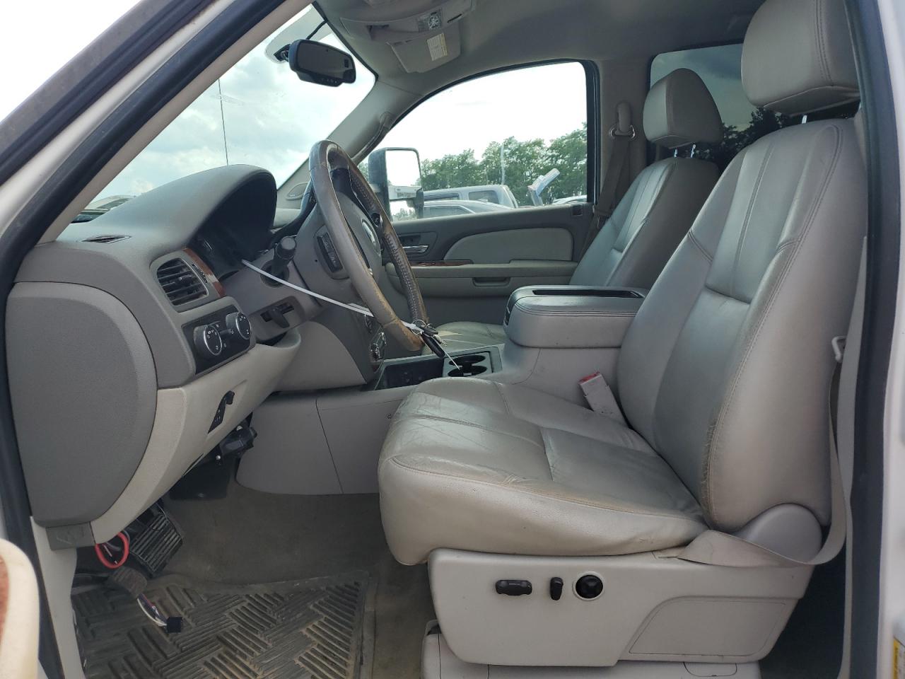 2008 Chevrolet Silverado K3500 VIN: 1GCJK33698F146079 Lot: 64493805