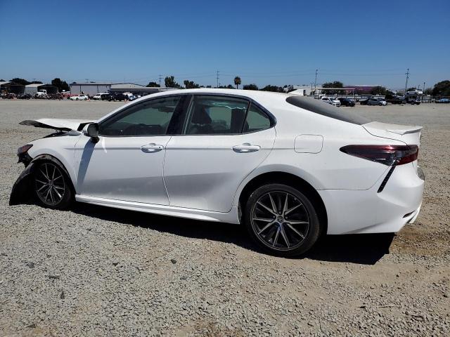  TOYOTA CAMRY 2024 Белы