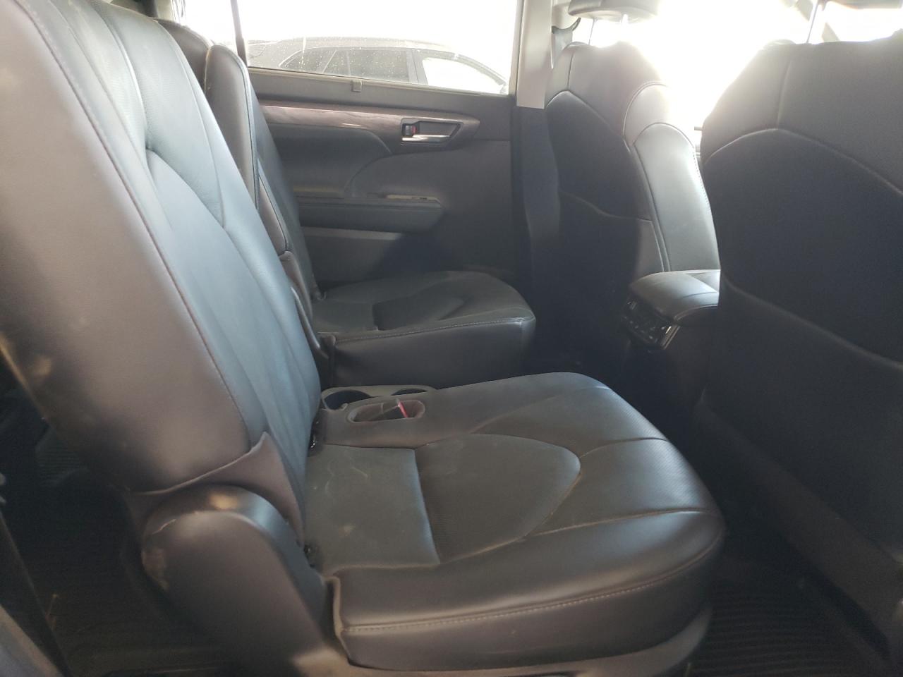 2021 Toyota Highlander Hybrid Platinum VIN: 5TDEBRCH1MS032156 Lot: 63769545
