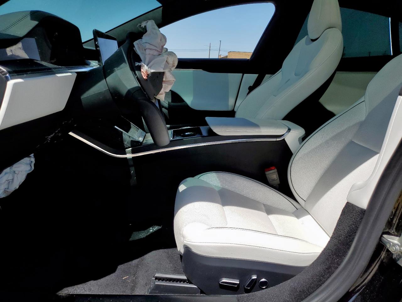 2023 Tesla Model S VIN: 5YJSA1E62PF519913 Lot: 67298305