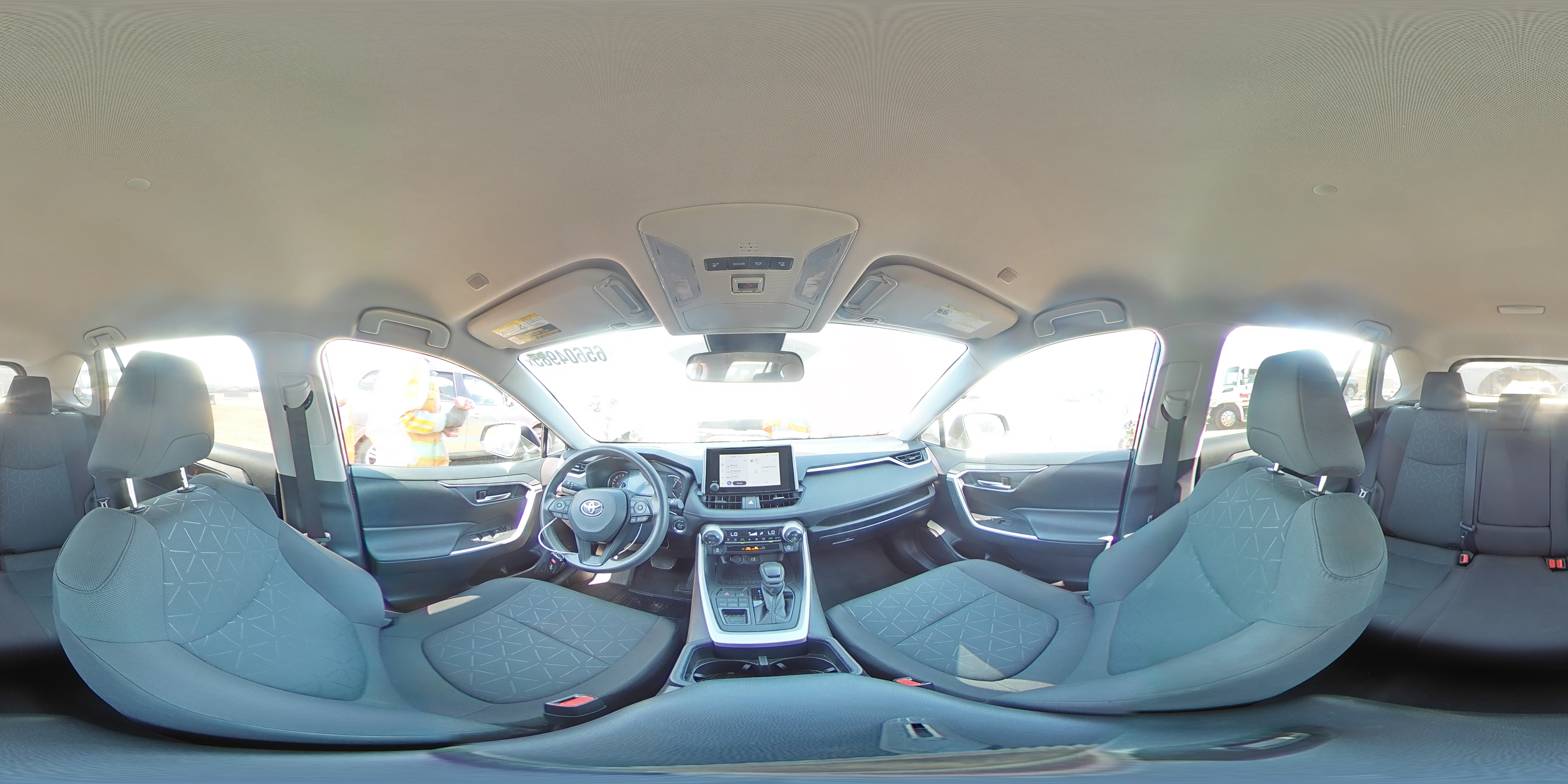 2024 Toyota Rav4 Xle VIN: 2T3P1RFV5RW413916 Lot: 65604985