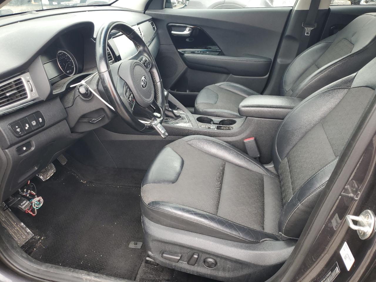 2018 Kia Niro Ex VIN: KNDCC3LC2J5133813 Lot: 63976405