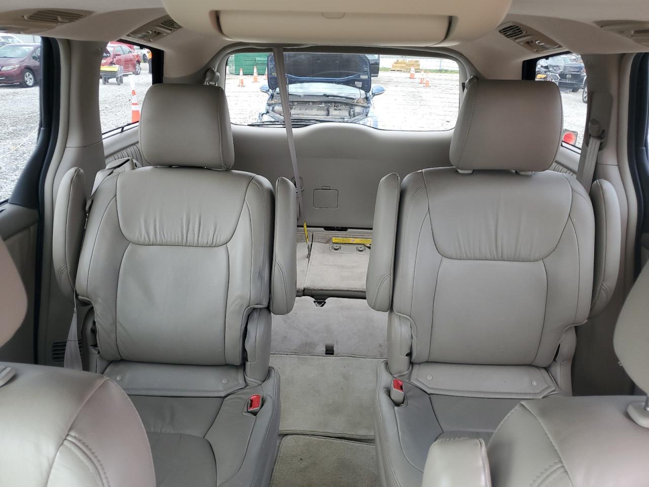 2009 Toyota Sienna Xle VIN: 5TDZK22C09S281389 Lot: 64900785