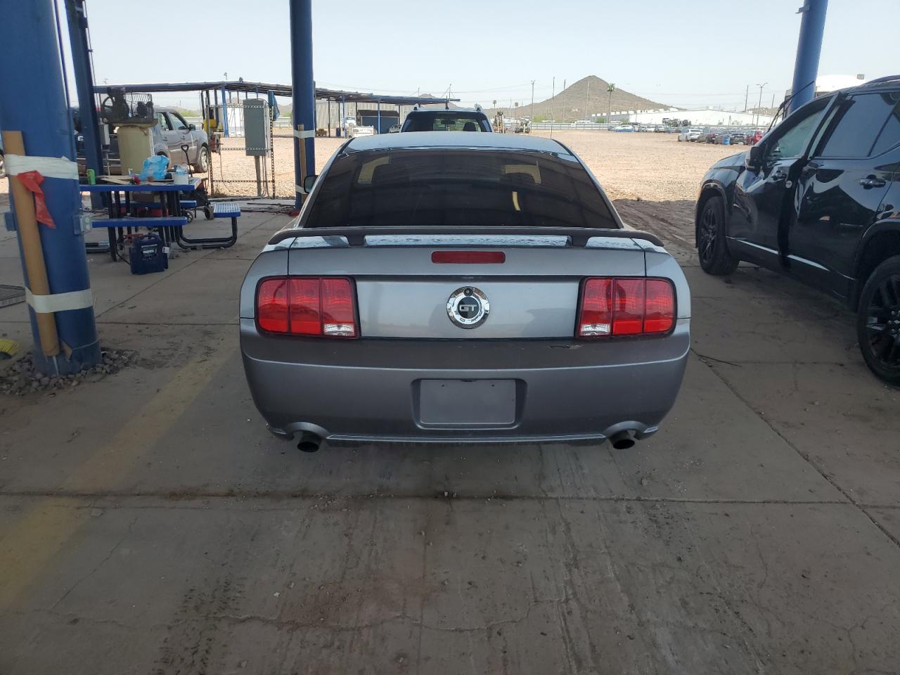 2006 Ford Mustang Gt VIN: 1ZVHT82H865177917 Lot: 64452225