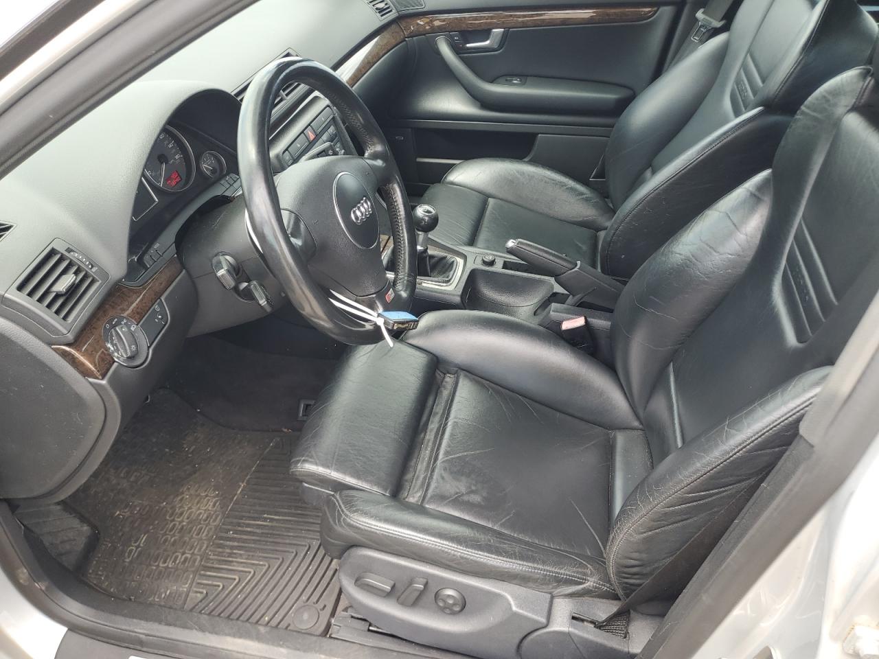 2004 Audi S4 VIN: WAUPL68E94A152977 Lot: 65653135