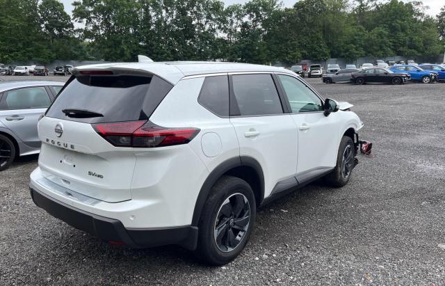  NISSAN ROGUE 2024 Biały