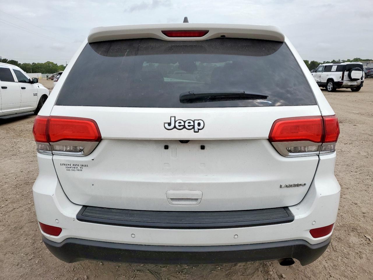 2016 Jeep Grand Cherokee Laredo VIN: 1C4RJEAGXGC415722 Lot: 65428555