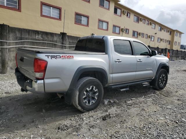  TOYOTA TACOMA 2017 Srebrny