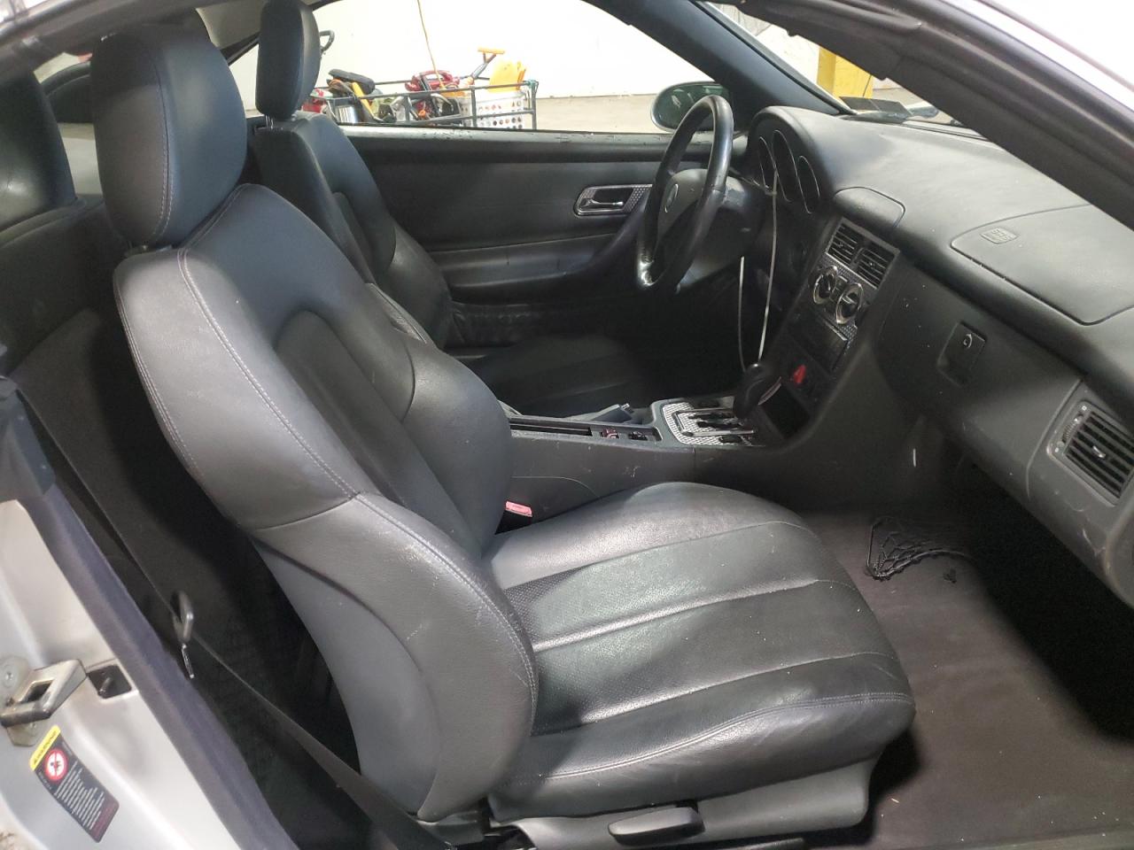 2004 Mercedes-Benz Slk 230 Kompressor VIN: WDBKK49F74F301027 Lot: 65051485