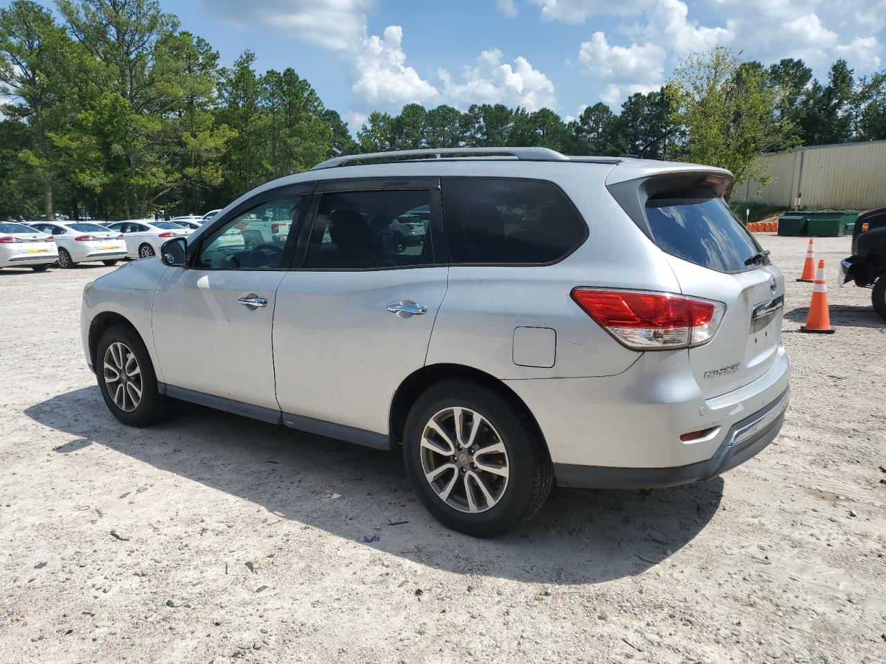 2013 Nissan Pathfinder S VIN: 5N1AR2MM0DC656895 Lot: 66749385