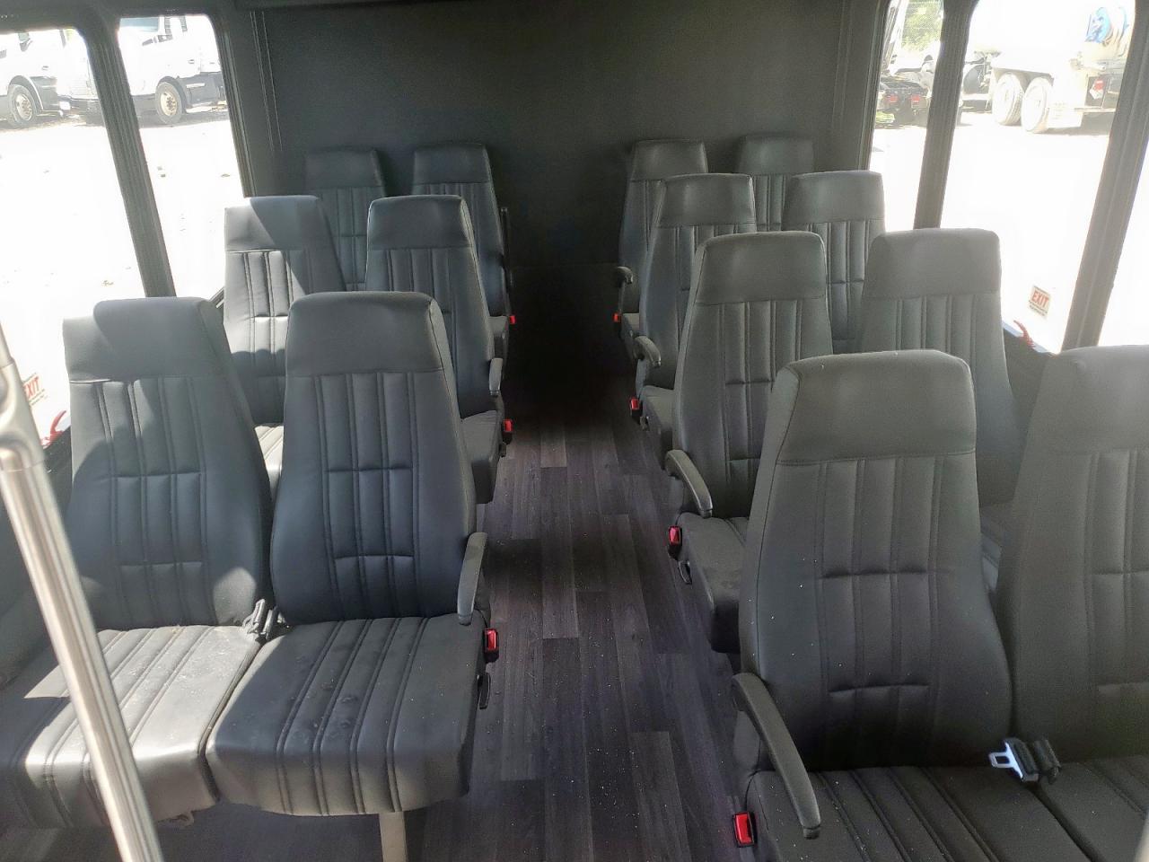 2024 Ford Econoline E450 Super Duty Cutaway Van VIN: 1FDFE4FN1RDD17602 Lot: 63948745