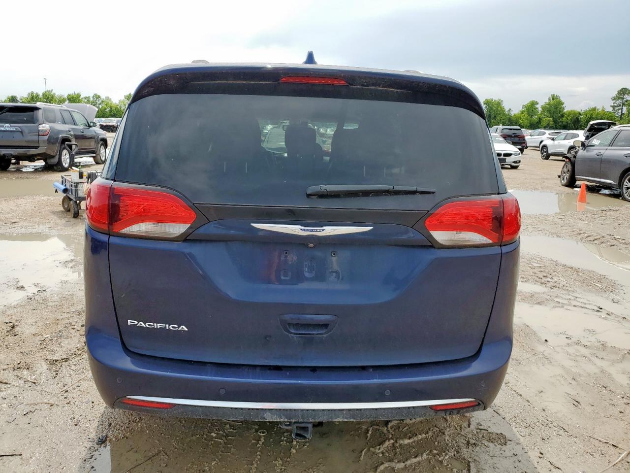 2019 Chrysler Pacifica Touring L Plus VIN: 2C4RC1EG9KR710856 Lot: 64498395