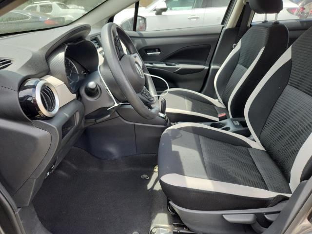  NISSAN VERSA 2021 Серый