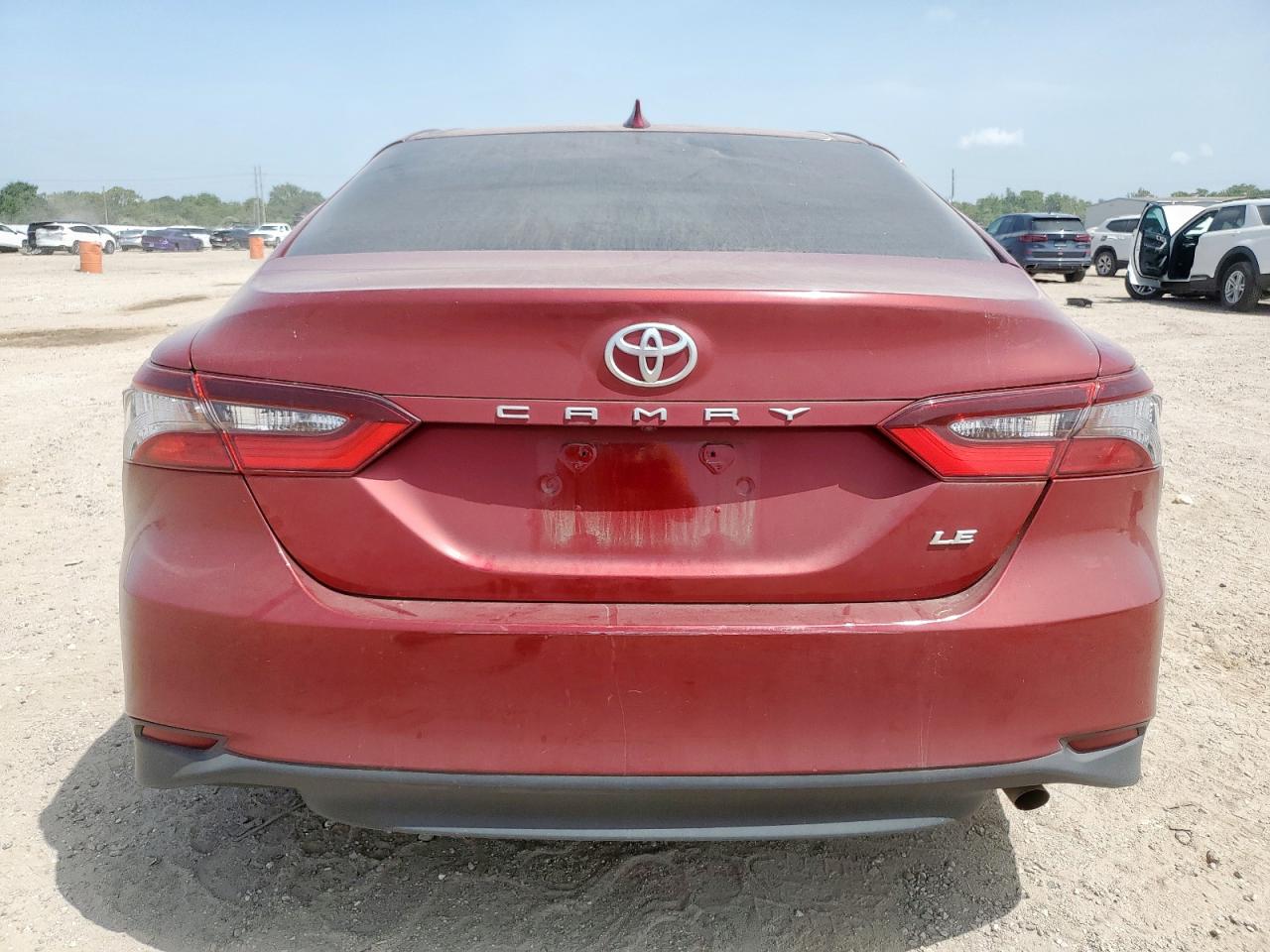 2021 Toyota Camry Le VIN: 4T1C11AK6MU613041 Lot: 63307125