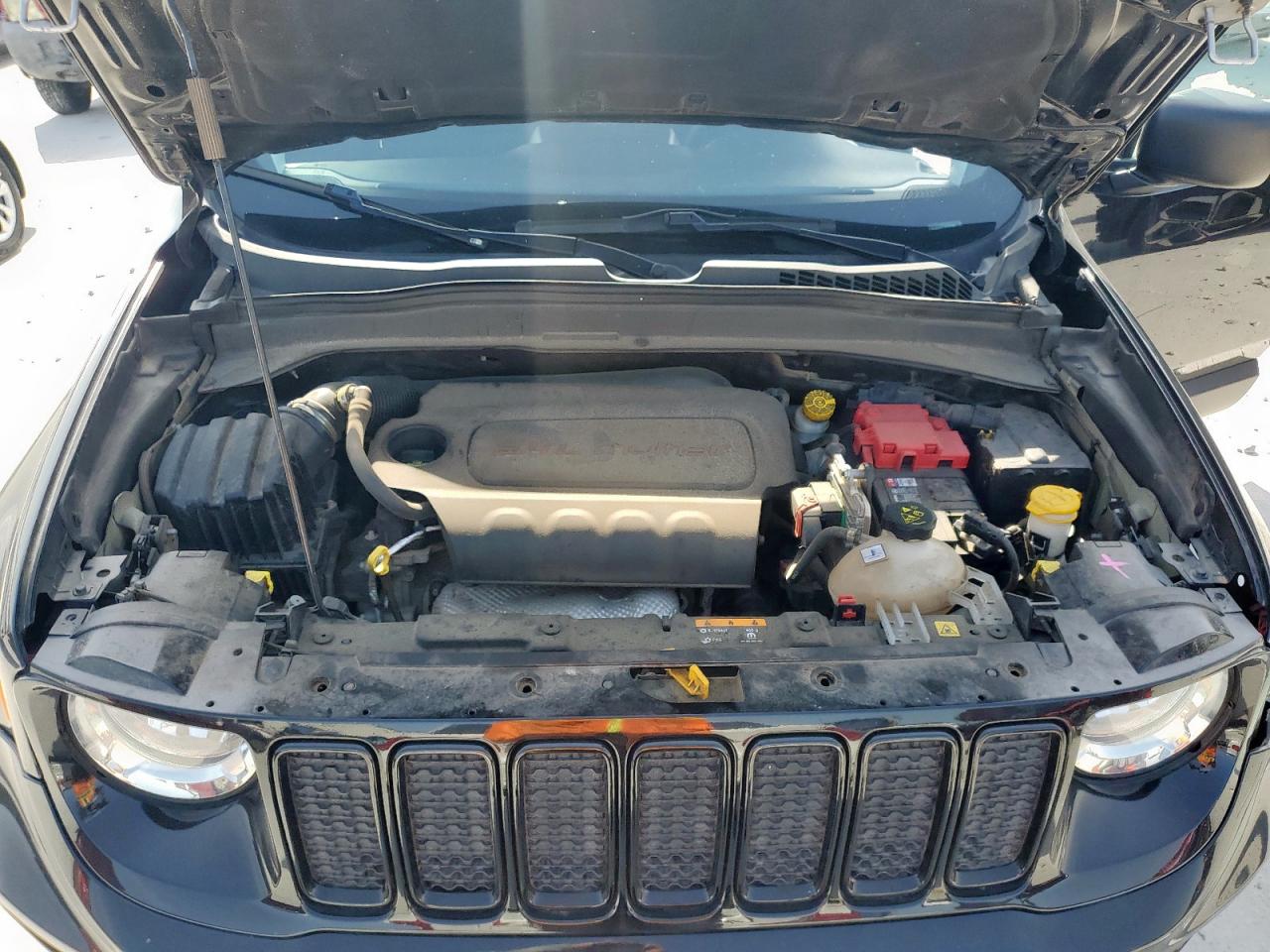 2020 Jeep Renegade Sport VIN: ZACNJAAB2LPL71956 Lot: 65133485