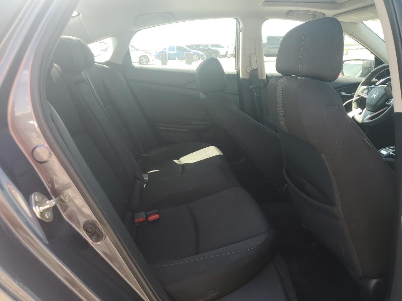 2017 Honda Civic Ex VIN: 19XFC1E30HE007592 Lot: 63752355