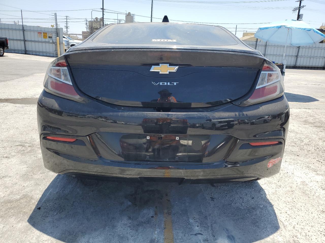 1g1rc6s59ju141999 1G1RC6S59JU141999 2018 Chevrolet Volt Lt
