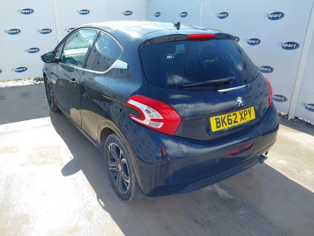 2013 PEUGEOT 208 INTUIT