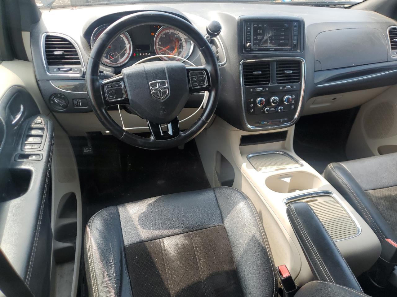 2018 Dodge Grand Caravan Sxt VIN: 2C4RDGCG6JR204886 Lot: 64059815