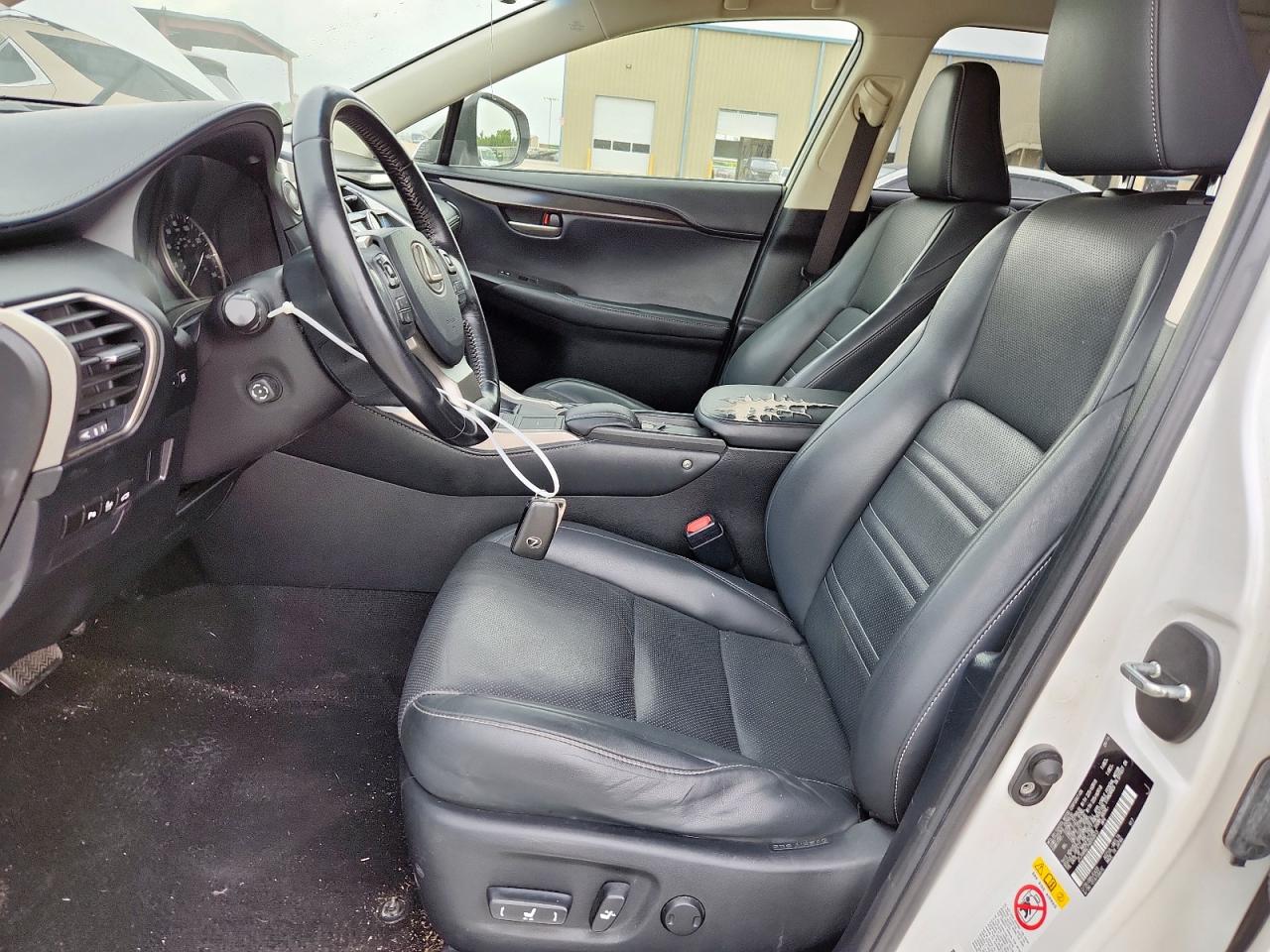 2017 Lexus Nx 200T Base VIN: JTJYARBZ7H2050813 Lot: 62369955