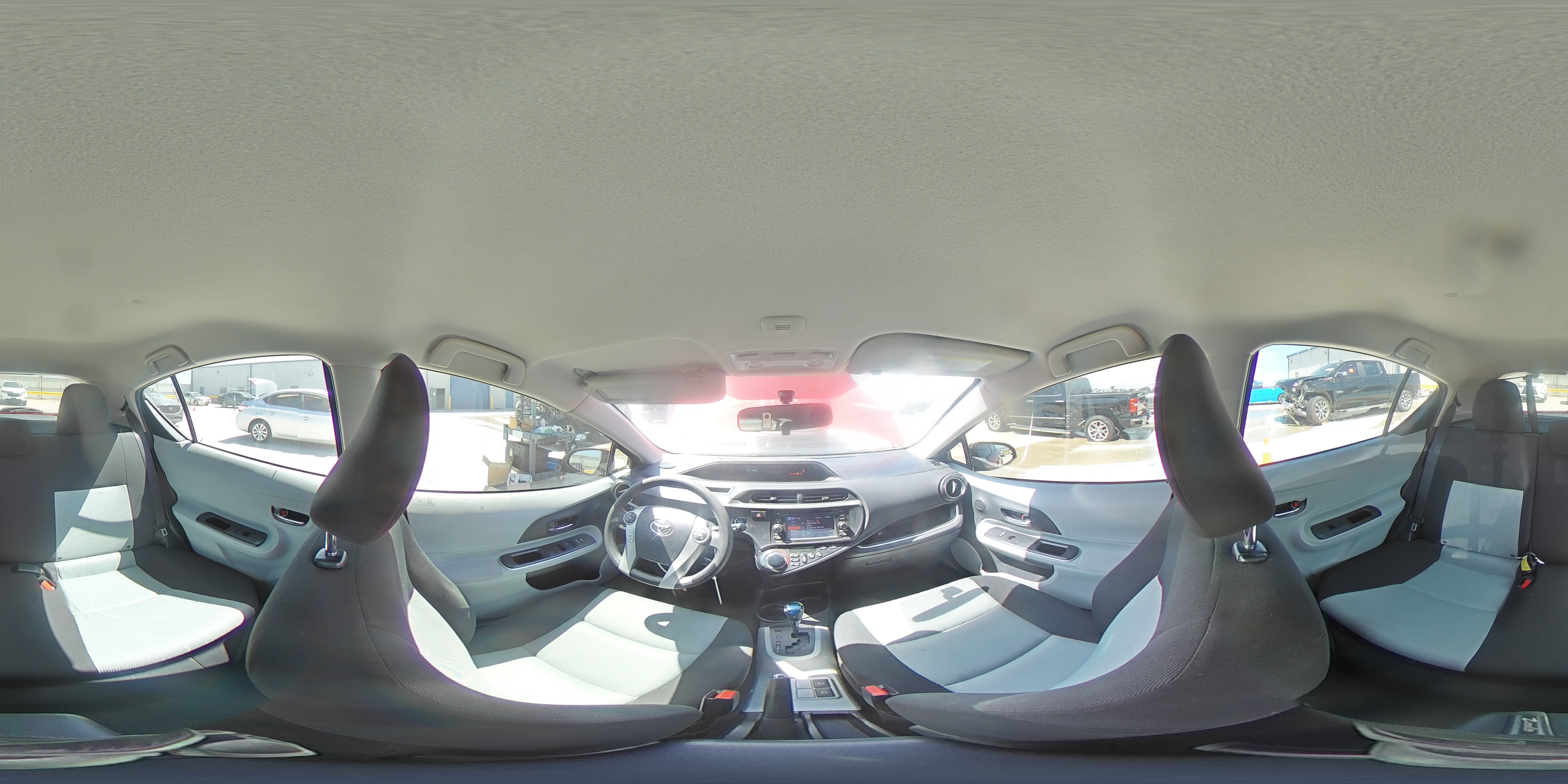 2014 Toyota Prius C VIN: JTDKDTB33E1571277 Lot: 65596215